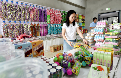 石家莊國際農產品批發交易中心食品城投入使用